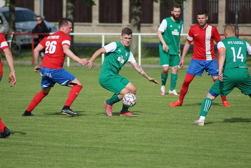 Z fotbalového utkání I.B třídy Pátek - Sadská (1:0)