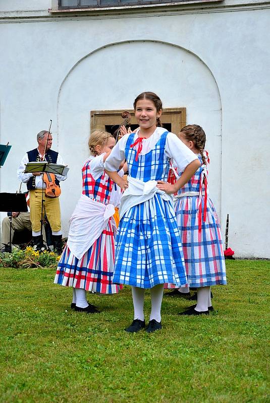 Dožínková slavnost 2012 v Přerově nad Labem.