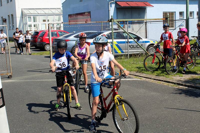 Z krajského kola soutěže Mladý cyklista v Nymburce.