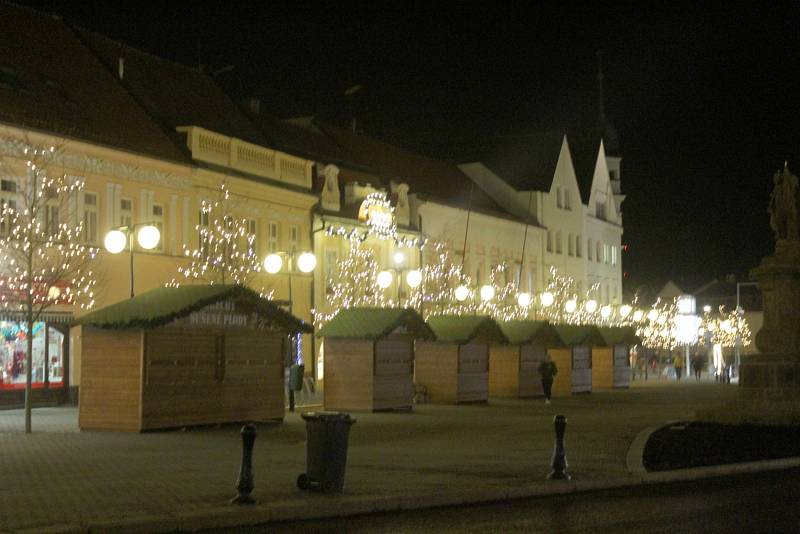 Vánoční výzdoba v Poděbradech.