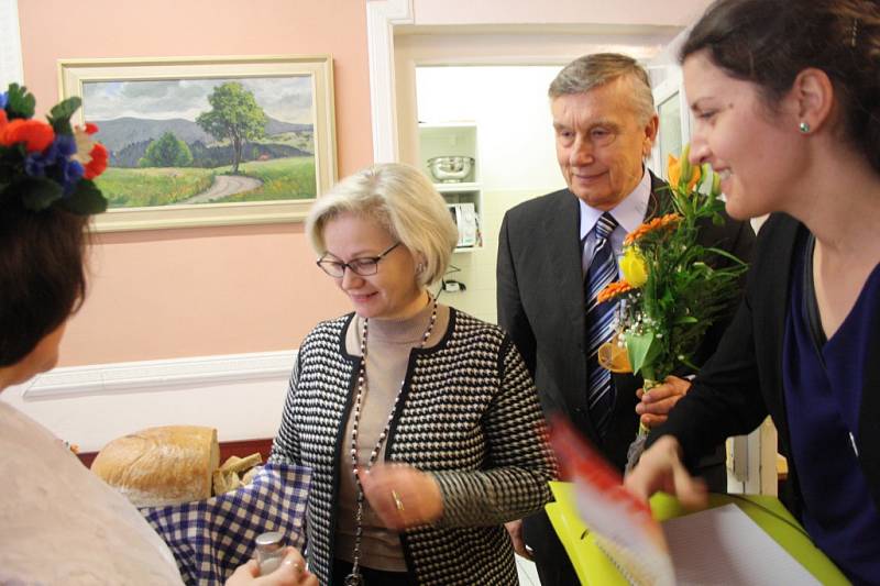 Finská velvyslankyně Helena Tuuri v poděbradském Luxoru.