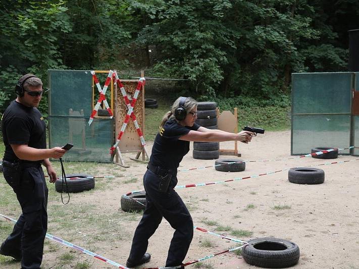 Přebor Krajského ředitelství policie Středočeského kraje ve střelbě ze služební zbraněˇ.