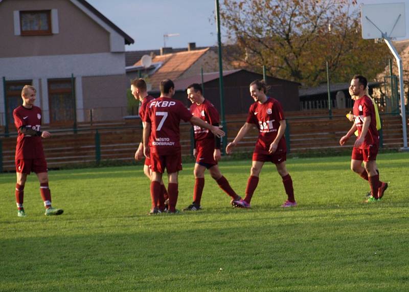 Fotbalisté Běrunic prohráli doma s rezervou poděbradské Bohemie 1:4.