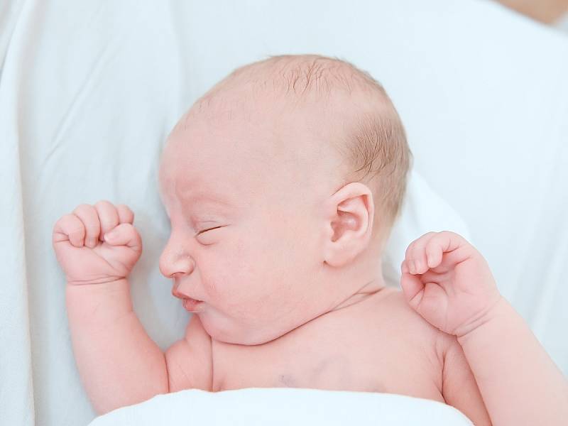 Ondřej Kosina se narodil v nymburské porodnici 20. července 2022 v 14:20 hodin s váhou 2400 g a mírou 43 cm. V Nymburce prvorozeného chlapečka přivítala maminka Michaela a tatínek Jaroslav.