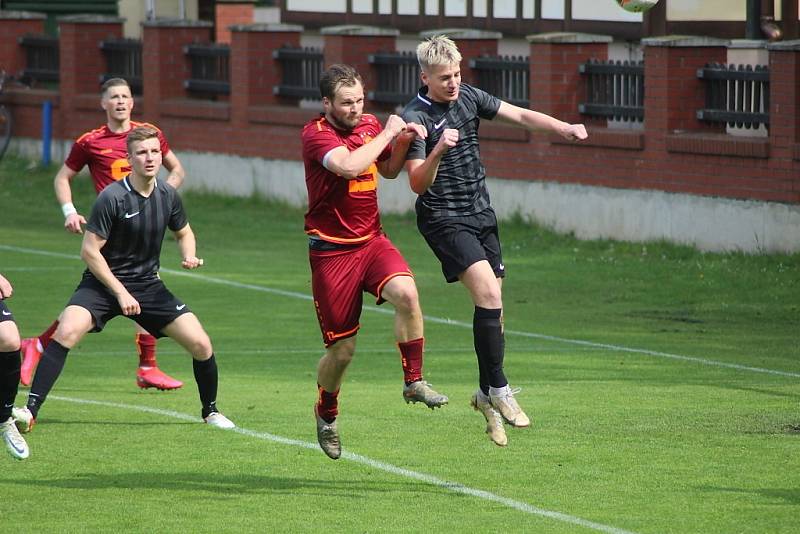 Z fotbalového utkání I.A třídy Slovan Poděbrady - Čáslav B