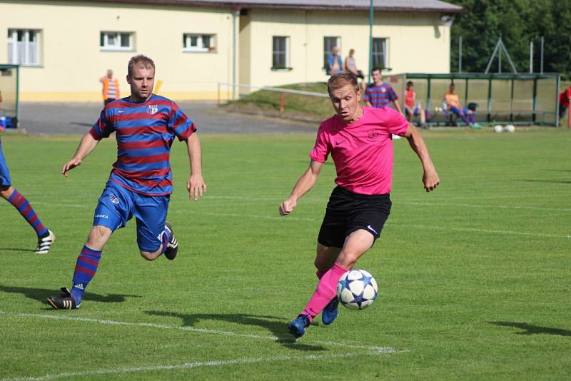 Z fotbalového utkání I.B třídy Lysá nad Labem - Loučeň