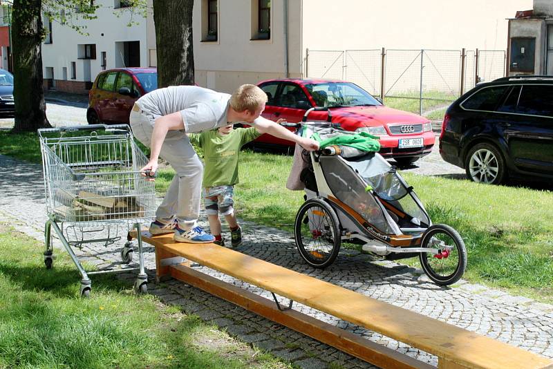 Kočárková jízda. Tak se v Nymburce jmenovala jedna z prvních veřejných akcí po uvolnění koronavirových opatření.