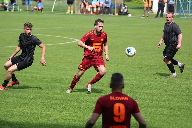 Z fotbalového utkání I.A třídy Slovan Poděbrady - Čáslav B