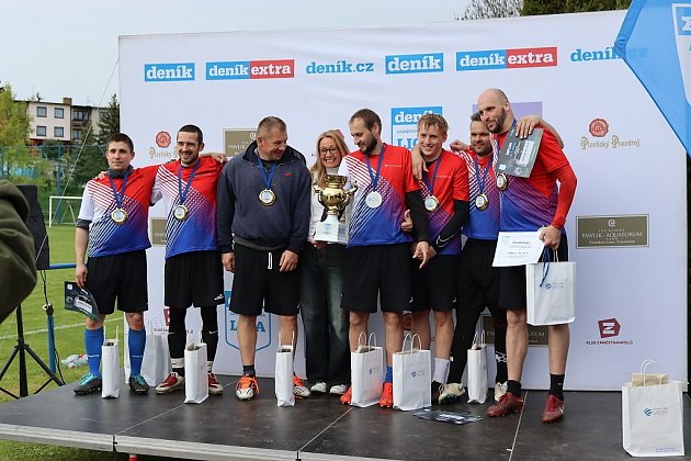 Tým Energie AG Kolín obhájil titul, výhru mu trefil kanonýr Sedláček