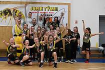 Z basketbalového utkání kvalifikace na MČR kategorie dívek U11 ŠBK Sadská - BC Benešov (95:44)