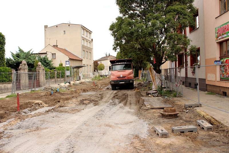 Rekonstrukce Revoluční ulice v Poděbradech.