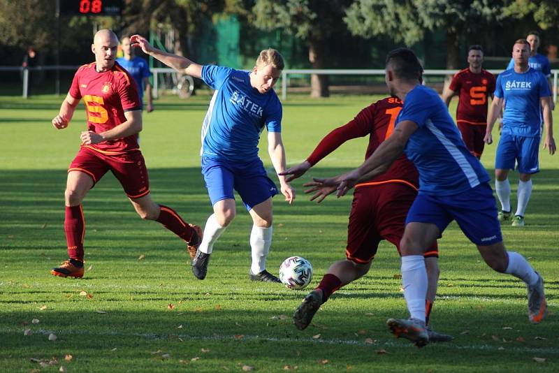 Z fotbalového utkání I.A třídy Sokoleč - Slovan Poděbrady