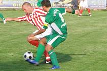 Z fotbalového utkání krajského přeboru Polaban Nymburk - Sokol Zápy (0:0)