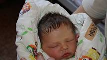 NIKOLA MATOUŠKOVÁ přišla na svět 14. února 2017 v 9.19 hodin, vážila 3 630 g a měřila 48 cm.  Je prvním miminkem  Michaely a Marka z Nymburka.
