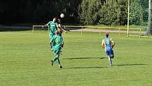 Z fotbalového utkání okresního přeboru Přerov nad Labem - Všejany (3:2)