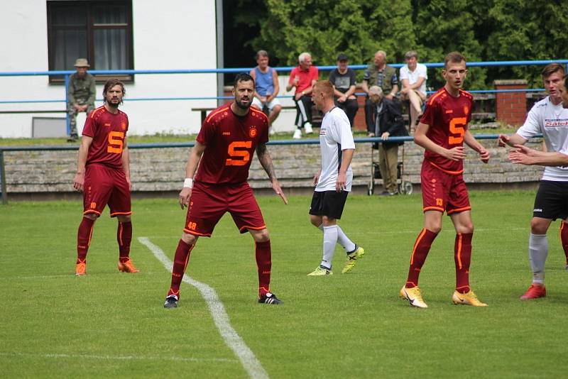 Z fotbalového utkání turnaje Sokoleč cup 2021 Slovan Poděbrady - Sokoleč