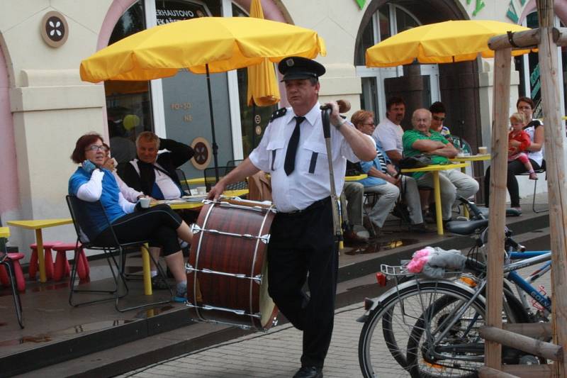 Den záchranářů 2014 v Poděbradech.