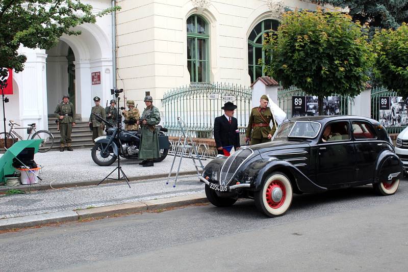 Nymburští filmaři točí hraný dokument o událostech v Nymburce z roku 1945.