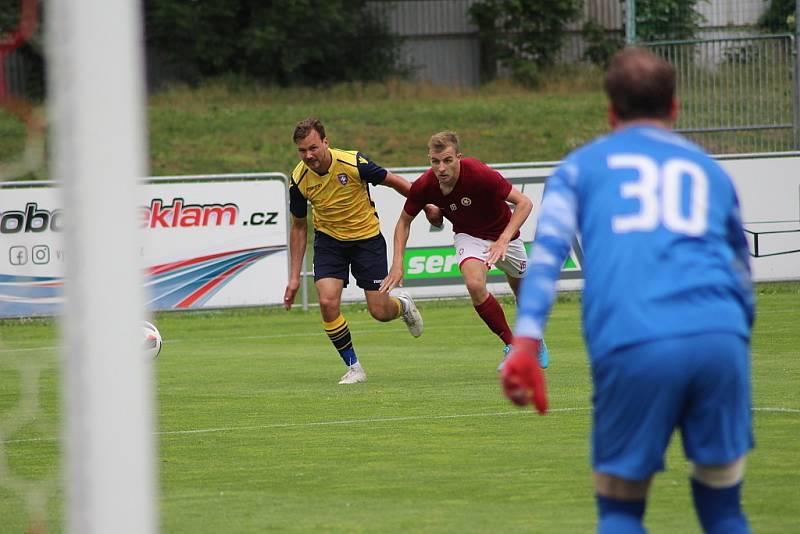 Z fotbalového utkání krajského přeboru Bohemia Poděbrady - Kosoř