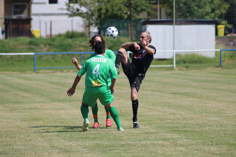 Fotbalisté Libice nad Cidlinou prohráli doma se Seleticemi 0:4