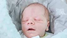 Šimon Záhora se narodil v nymburské porodnici 26. října 2022 v 6:18 hodin s váhou 3650 g a mírou 51 cm. Do Běrunic chlapeček odjel s maminkou Monikou, tatínkem Pavlem a bráškou Vojtěchem (3 roky).