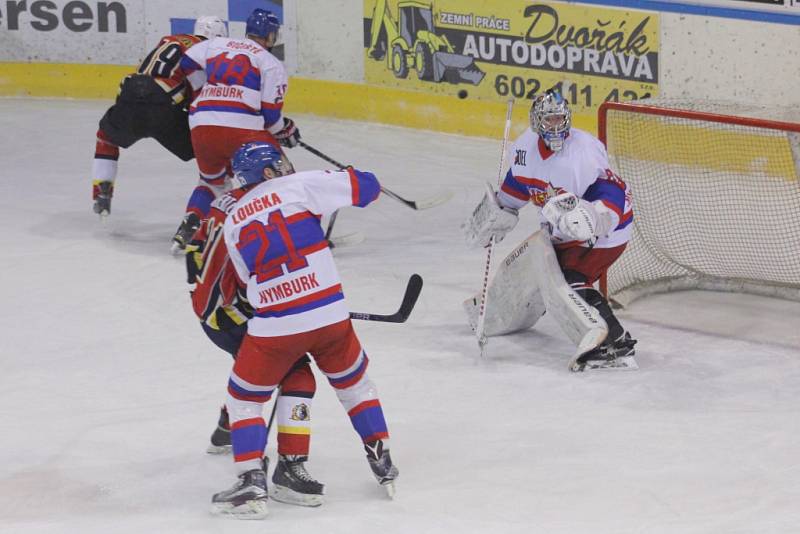 Z hokejového utkání play off druhé ligy Jablonec nad Nisou - Nymburk (3:1)