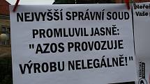 Již třetí demonstrace Nymburáků proti zinkovně AZOS CZ.