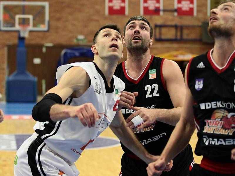 Basketbalisté Nymburka sehráli první utkání nadstavbové části doma proti Svitavám