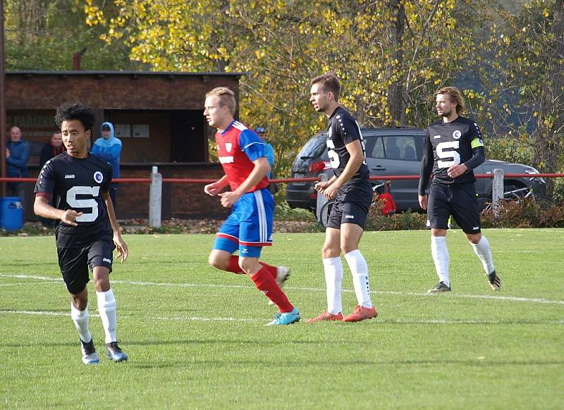 Z fotbalového utkání I.B třídy Městec Králové  - Slovan Poděbrady (0:1)