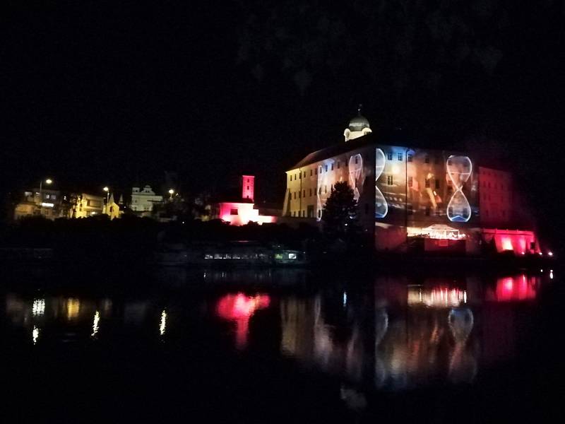 Většina akcí festivalu byla návštěvníkům volně přístupná.