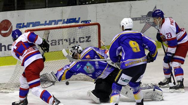 Z hokejového utkání druhé ligy Nymburk - Klášterec nad Ohří (13:4)