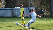 Z fotbalového utkání okresního přeboru Bohemia Poděbrady B - Polaban Nymburk B (0:2)