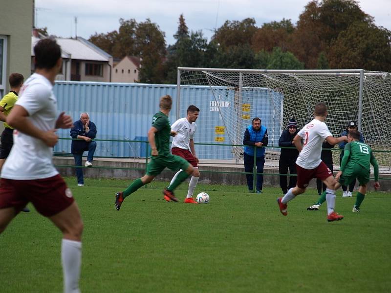 Z fotbalového utkání I.A třídy Polaban Nymburk - Bohemia Poděbrady (3:1)