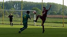 Z fotbalového utkání Postřižinského okresního přeboru Přerov nad Labem - Bohemia Poděbrady B (1:0)