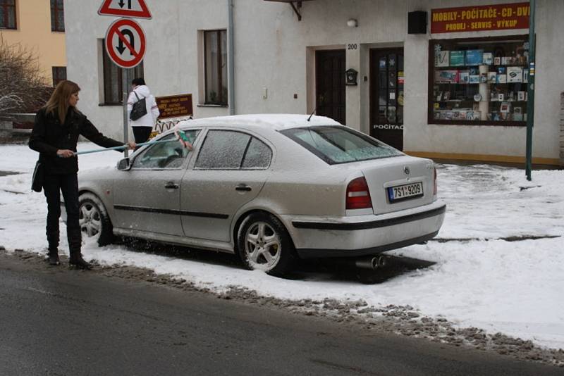 Do Nymburka se vrátila zima.