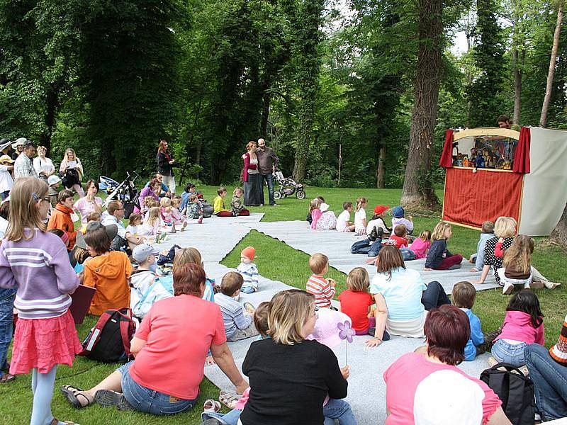 Květinové slavnosti proběhly na zámku popáté a naposledy. 