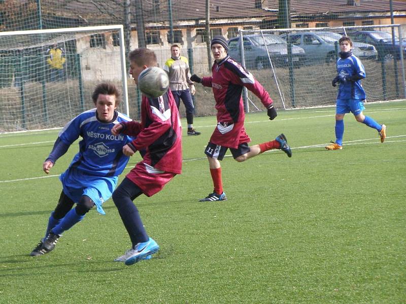 Z přípravného fotbalového utkání Slovan Lysá - dorost Kolína U19 (0:8)