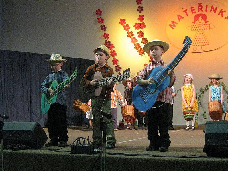 Jubilejní 15. ročník festivalu Mateřinka 2010