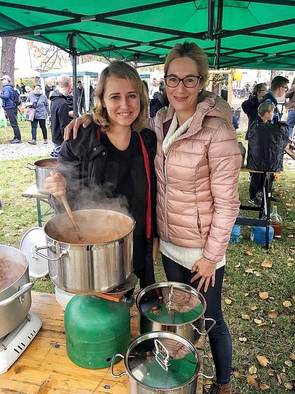 Další díl festivalu Restaurant Day se konal pod vodárenskou věží v Nymburce.