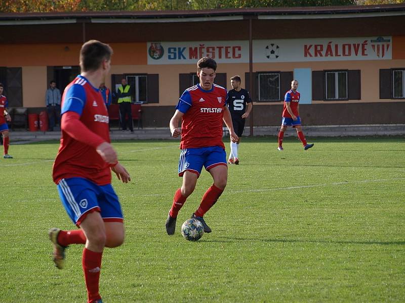 Z fotbalového utkání I.B třídy Městec Králové  - Slovan Poděbrady (0:1)