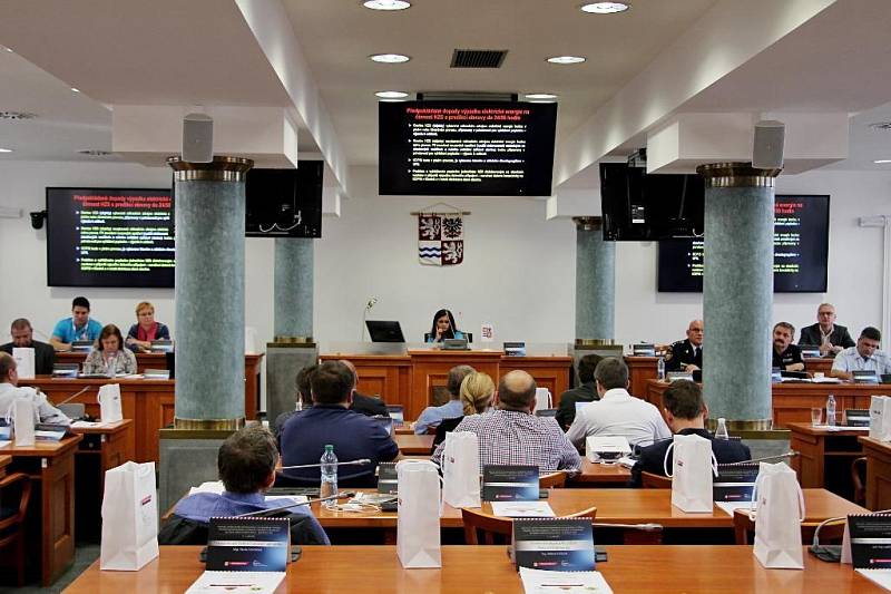 Bezpečnostní rada Středočeského kraje se v úterý 29. ledna 2019 zabývala poznatky z krajského cvičení Blackout, které proběhlo ve dnech 4. a 5. září 2018.
