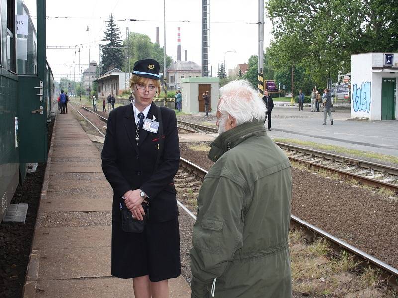 Postřižinský expres v Poděbradech