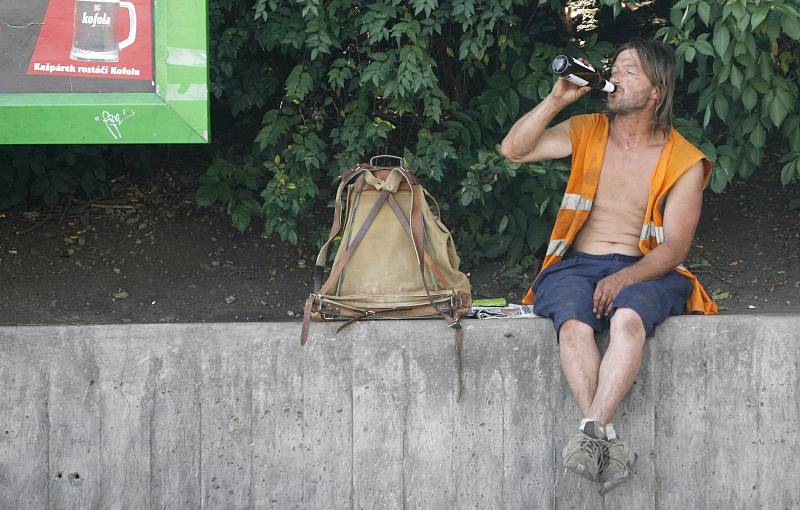 Kde zakážou pití alkoholu na veřejnosti?