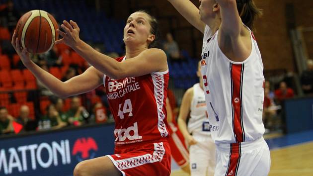 Z basketbalového utkání FIBA Eurocup Women Nymburk - Namur Capitale (70:41)