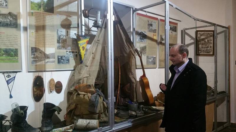 Muzeum v Jílovém obohatila nová výstava o trampech.