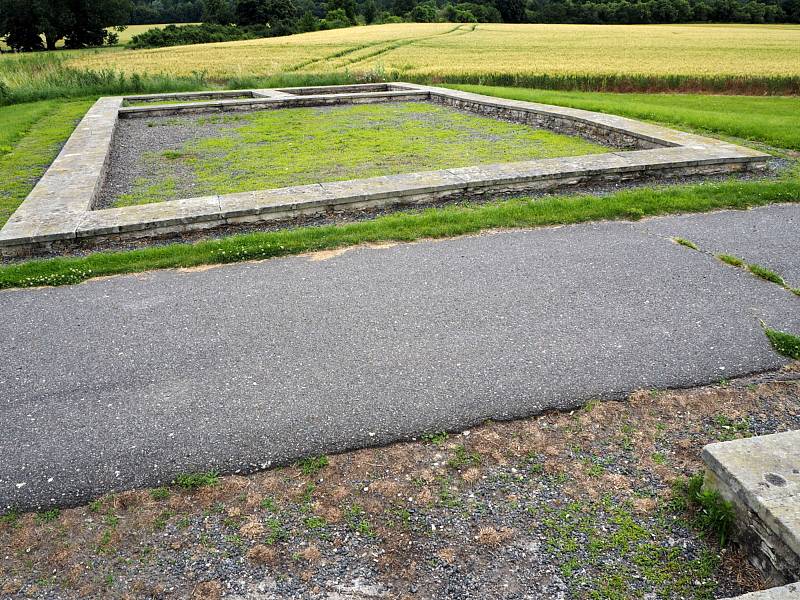 Libické hradisko nabízí prohlídky komentované archeologem.