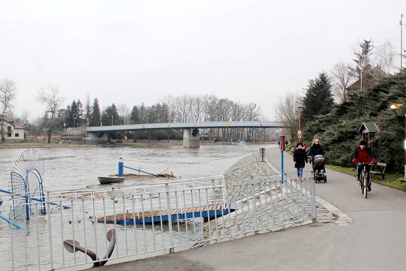 Labe v Poděbradech.