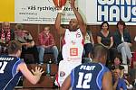 Z basketbalového utkání play off Nymburk - Kolín (105:61)