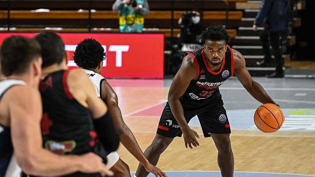 Z basketbalového utkání Ligy mistrů Dijon - Nymburk (85:61)