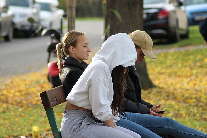 Z fotbalového utkání krajského přeboru Sokoleč - Poříčany